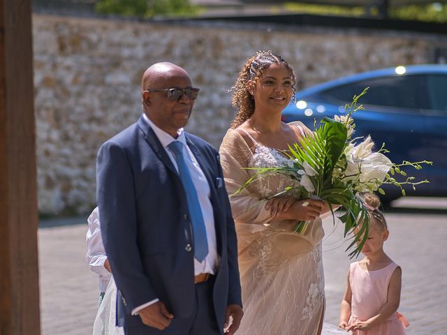 Le mariage de Damien et Sandrine à Noisy-le-Grand, Seine-Saint-Denis 15