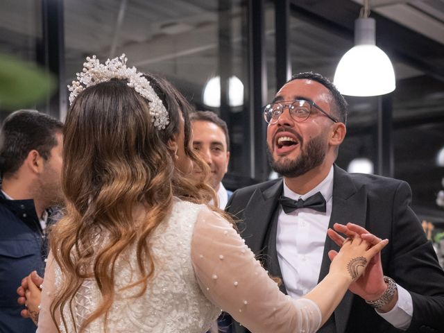 Le mariage de Omar et Mariem à Bagnolet, Seine-Saint-Denis 26