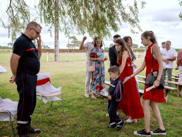 Le mariage de Sébastien et Audrey à Saint-Aigulin, Charente Maritime 11