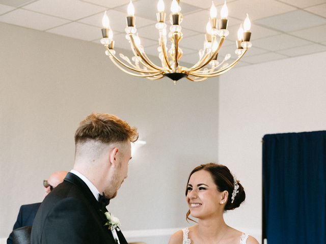 Le mariage de Maxime et Aline à Saint-Sulpice-de-Faleyrens, Gironde 64