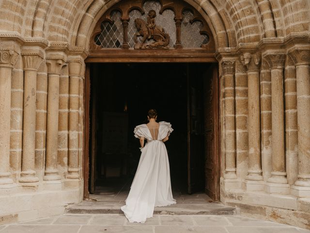 Le mariage de Nicolas et Lauriane à Souvigny, Allier 23