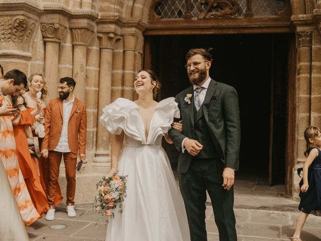 Le mariage de Nicolas et Lauriane à Souvigny, Allier 26