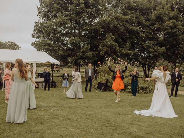 Le mariage de Nicolas et Lauriane à Souvigny, Allier 41