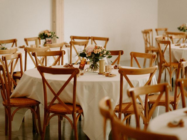 Le mariage de Matthieu et Marine à Mirabel-et-Blacons, Drôme 10