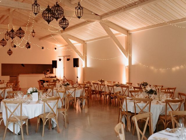 Le mariage de Matthieu et Marine à Mirabel-et-Blacons, Drôme 111