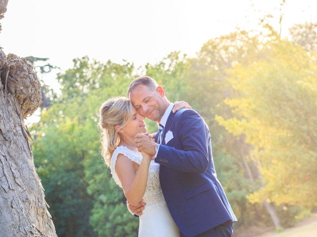 Le mariage de Bastien et Sophie à Marseille, Bouches-du-Rhône 68