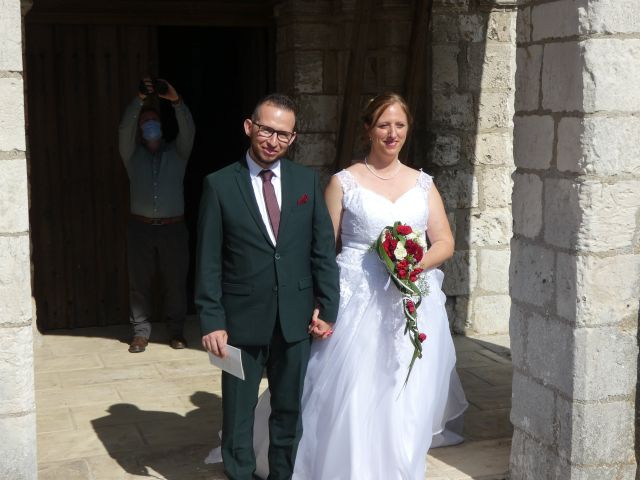 Le mariage de Damien et Karine à Daubeuf-près-Vatteville, Eure 7
