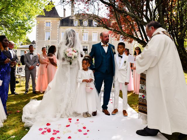 Le mariage de lovely et Frederic à Benest, Charente 30