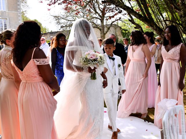 Le mariage de lovely et Frederic à Benest, Charente 45