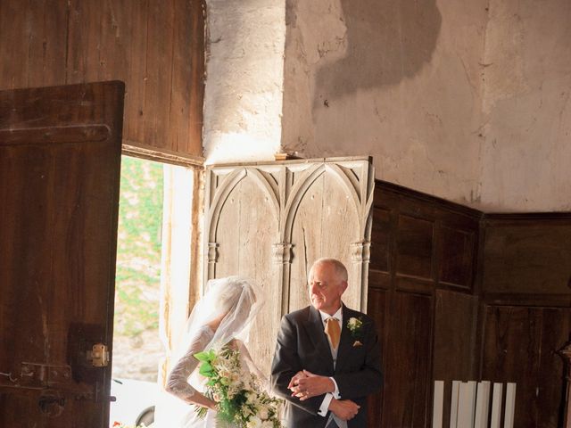 Le mariage de Gilles et Lindsay à Puycelci, Tarn 23