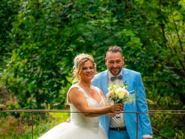 Le mariage de Grégory et Emeline à Montferrat, Isère 13