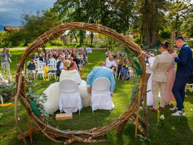 Le mariage de Grégory et Emeline à Montferrat, Isère 23