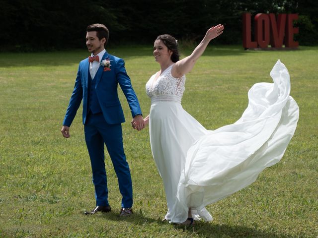 Le mariage de Alan et Déborah à Changy, Loire 1
