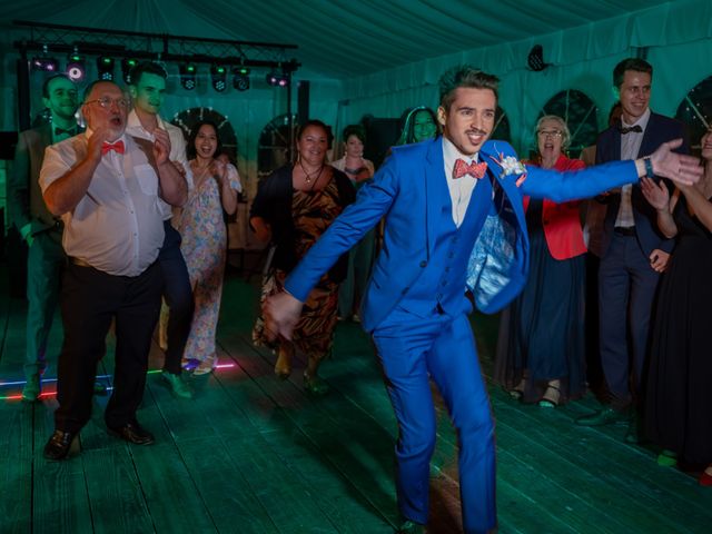 Le mariage de Alan et Déborah à Changy, Loire 21