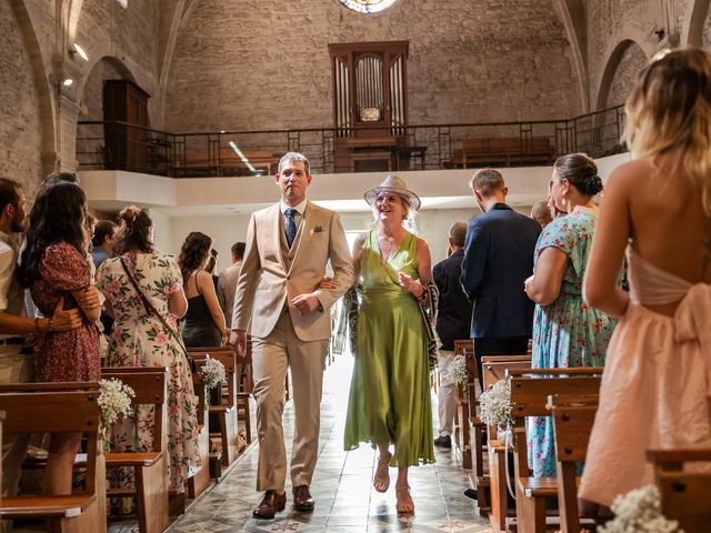Le mariage de Arthur et Barbara à Nîmes, Gard 18