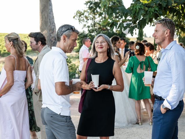 Le mariage de Arthur et Barbara à Nîmes, Gard 32