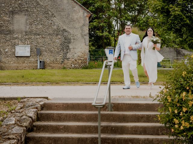 Le mariage de Alexandre et Manuela à Vichy, Allier 16