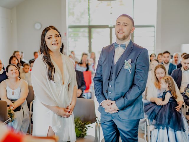 Le mariage de Alexandre et Manuela à Vichy, Allier 23