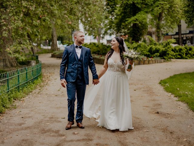 Le mariage de Alexandre et Manuela à Vichy, Allier 70