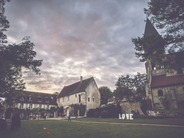 Le mariage de Jonathan et Marion à Morienval, Oise 37