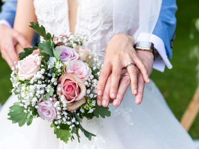 Le mariage de Anna et Jonathan à Bertreville-Saint-Ouen, Seine-Maritime 9