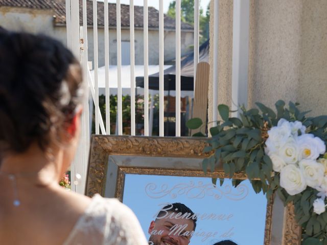 Le mariage de Jason et Clara à Cartelègue, Gironde 27