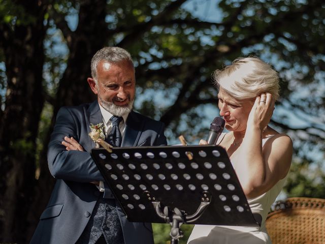 Le mariage de Olivier et Charlotte à Saintes, Charente Maritime 27