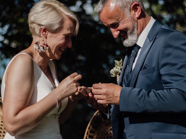 Le mariage de Olivier et Charlotte à Saintes, Charente Maritime 29