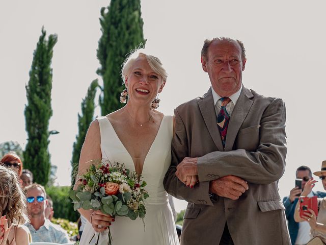 Le mariage de Olivier et Charlotte à Saintes, Charente Maritime 45