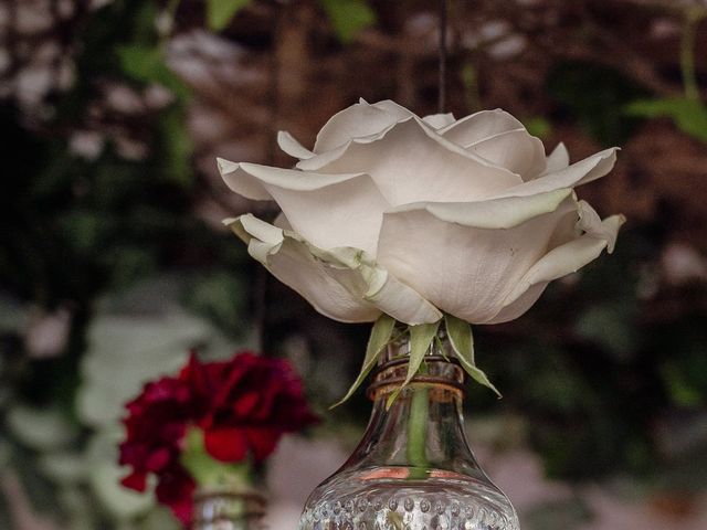 Le mariage de Olivier et Charlotte à Saintes, Charente Maritime 52