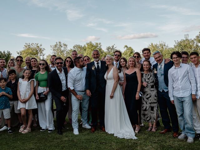 Le mariage de Olivier et Charlotte à Saintes, Charente Maritime 53