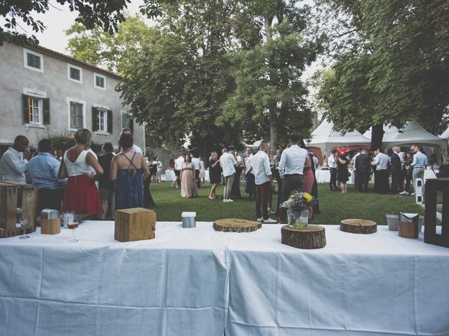 Le mariage de Driss et Démi à Nîmes, Gard 15