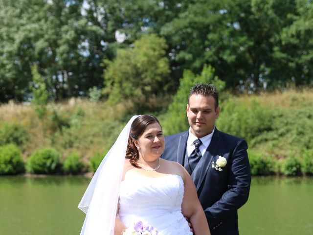 Le mariage de Mickaël et Floriane à Riorges, Loire 1