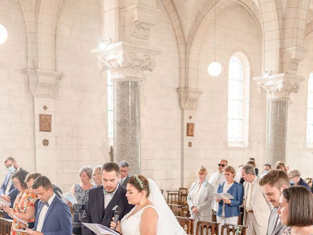 Le mariage de Loïc et Gwendoline à Faymoreau, Vendée 50