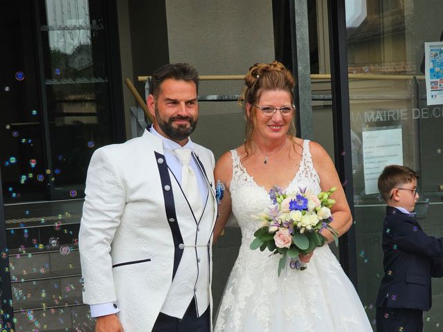 Le mariage de Christopher et Virginie à Champhol, Eure-et-Loir 3