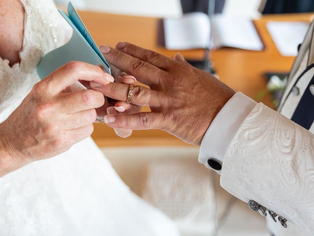 Le mariage de Christopher et Virginie à Champhol, Eure-et-Loir 44