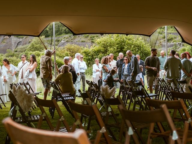 Le mariage de Antoine et Maurine à Langeac, Haute-Loire 6
