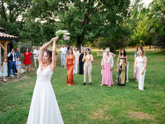 Le mariage de Julien et Adeline à Giroussens, Tarn 8