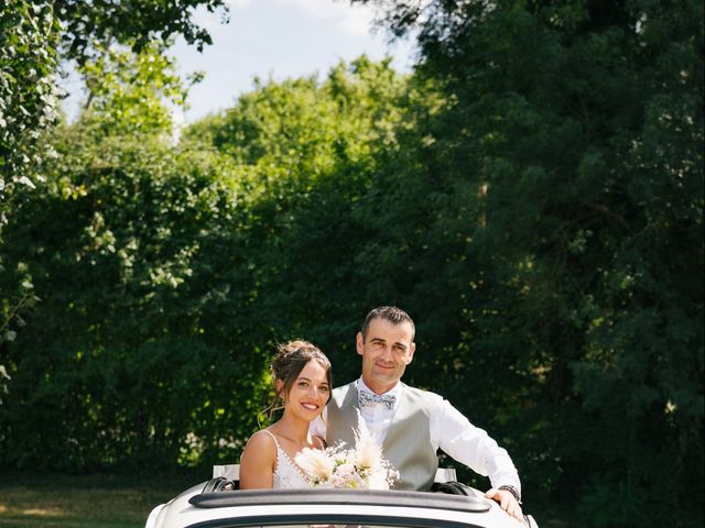 Le mariage de Julien et Adeline à Giroussens, Tarn 18