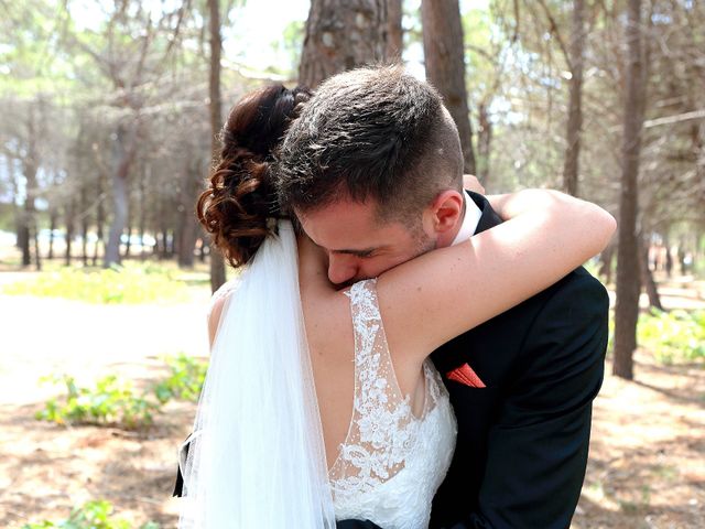 Le mariage de Léa et Matthieu à Bize-Minervois, Aude 15