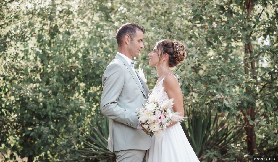 Le mariage de Julien et Adeline à Giroussens, Tarn