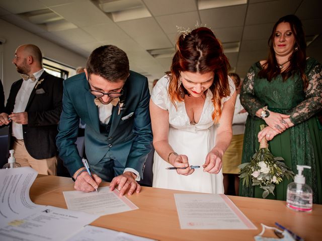 Le mariage de Benoit et Claire à Carhaix-Plouguer, Finistère 16