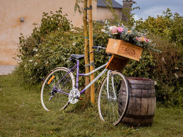 Le mariage de Noemie et Antoine  à Saint-Vigor-le-Grand, Calvados 22