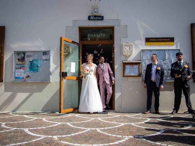 Le mariage de Raphaël et Aurore à Marigny-Saint-Marcel, Haute-Savoie 35