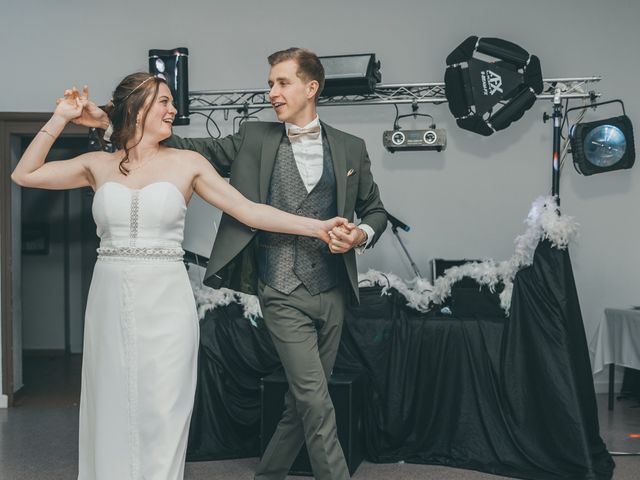 Le mariage de Lucas et Océane à Passins, Isère 3