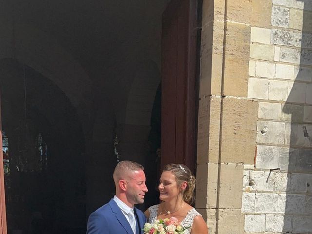 Le mariage de Xavier  et Hyacinthe  à Saint-Remy-en-Bouzemont-Saint-Genest-et-Isson, Marne 4