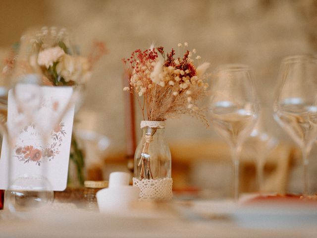 Le mariage de Martin et Jeanne à Grignan, Drôme 3