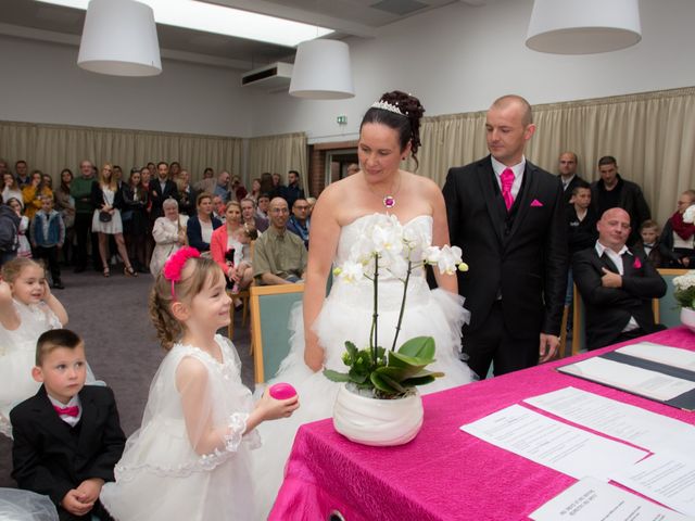 Le mariage de julien et virginie à Marcq-en-Baroeul, Nord 27