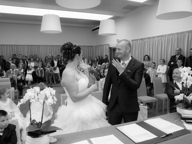 Le mariage de julien et virginie à Marcq-en-Baroeul, Nord 30