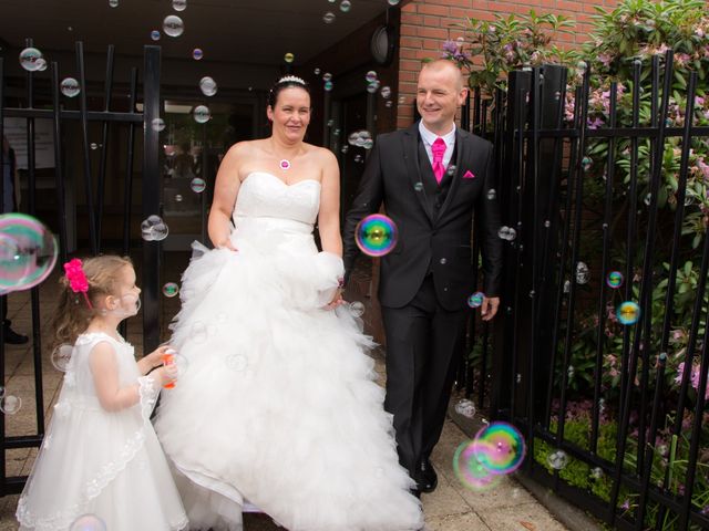 Le mariage de julien et virginie à Marcq-en-Baroeul, Nord 32